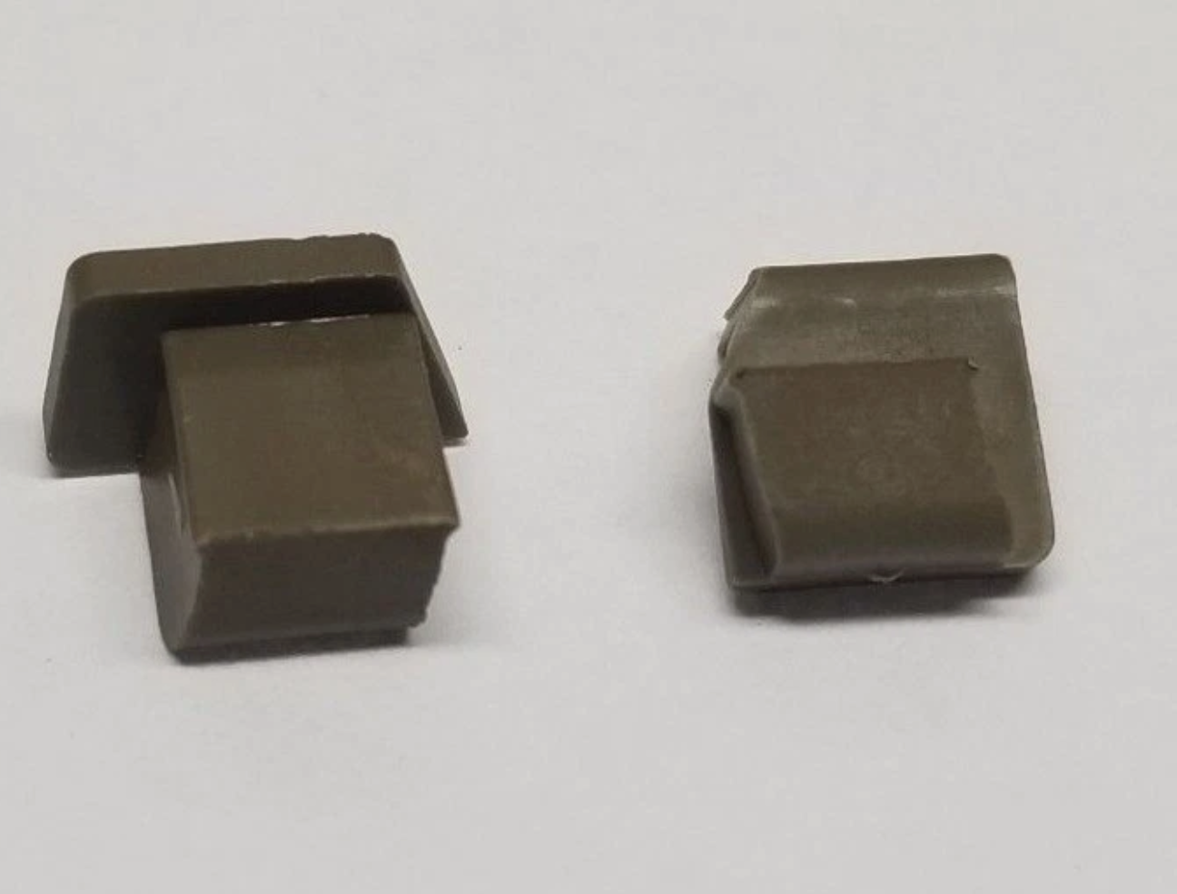 3017857-3
